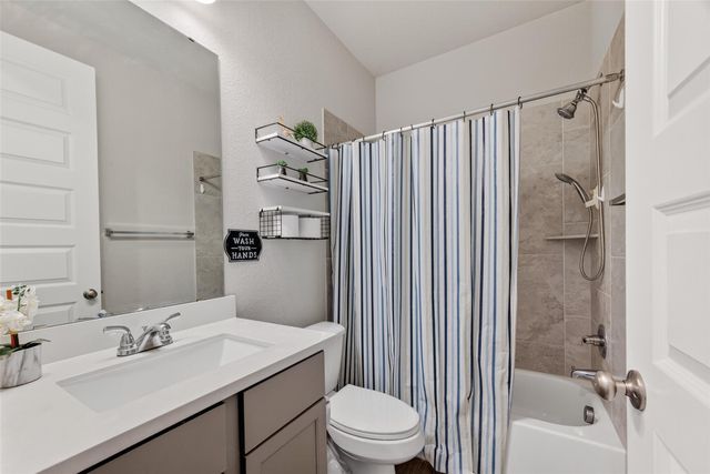 15834 Bird Of Paradise Drive, Conroe, TX 77302