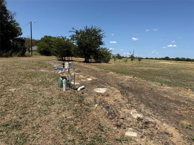 101 CR 4709, Leonard, TX 75452