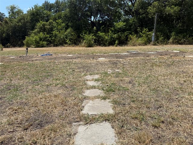 101 CR 4709, Leonard, TX 75452