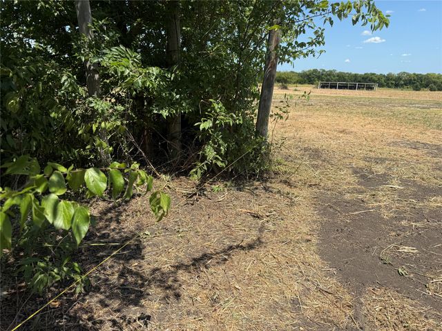 101 CR 4709, Leonard, TX 75452