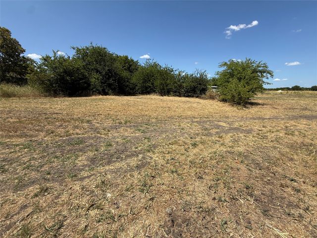 101 CR 4709, Leonard, TX 75452