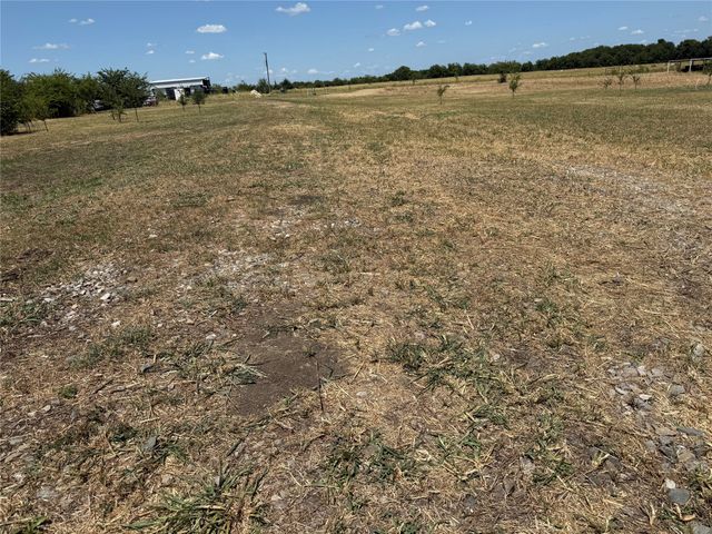 101 CR 4709, Leonard, TX 75452