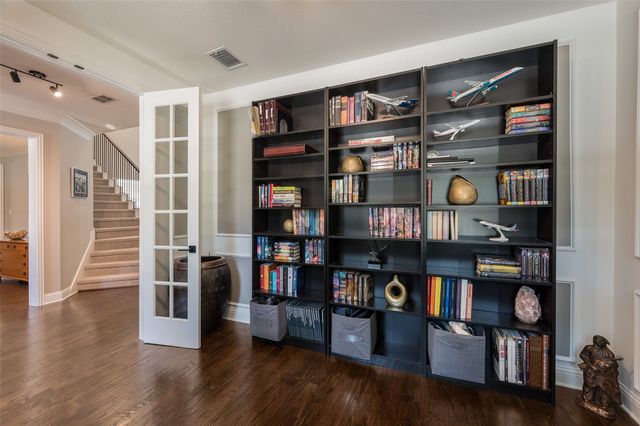 2117 Lincoln Court, Flower Mound, TX 75028