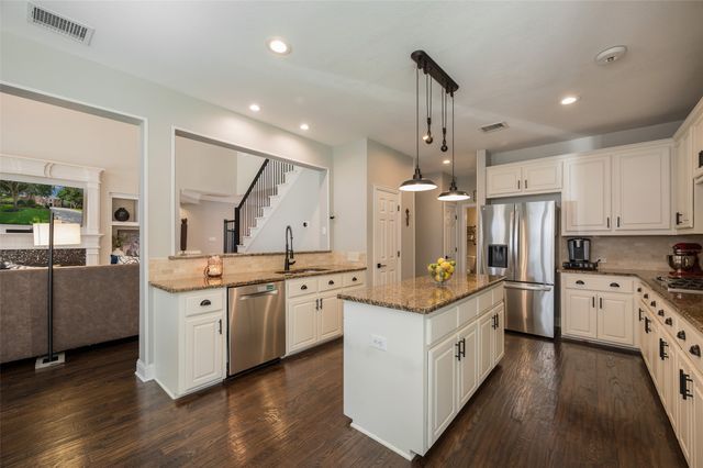 2117 Lincoln Court, Flower Mound, TX 75028