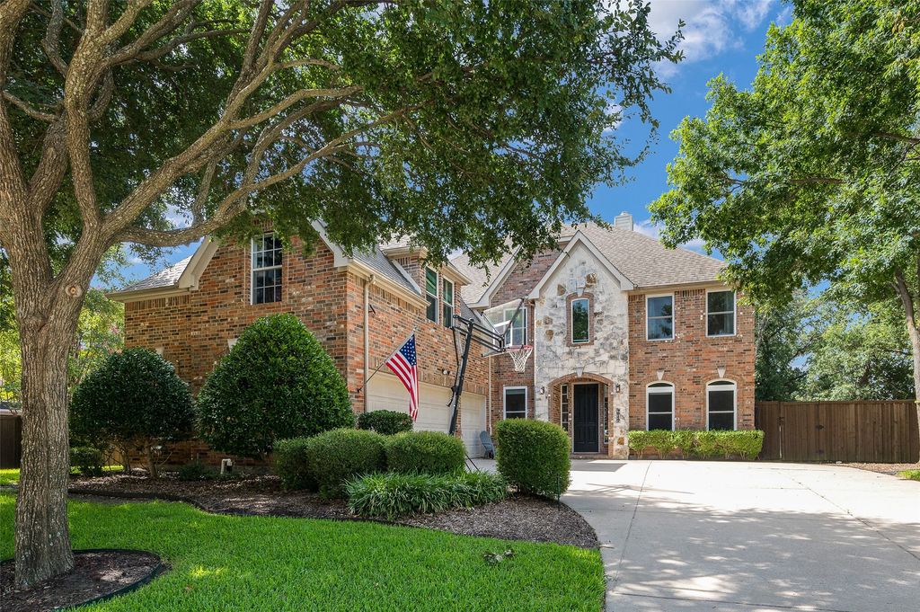 2117 Lincoln Court, Flower Mound, TX 75028