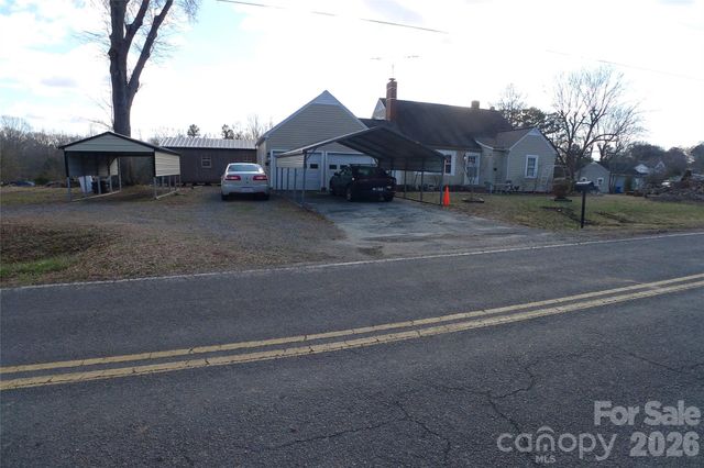 234 Oak Grove Church Road, Mocksville, NC 27028