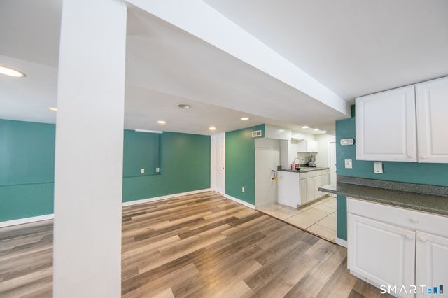 15 Coral Drive, Shelton, CT 06484