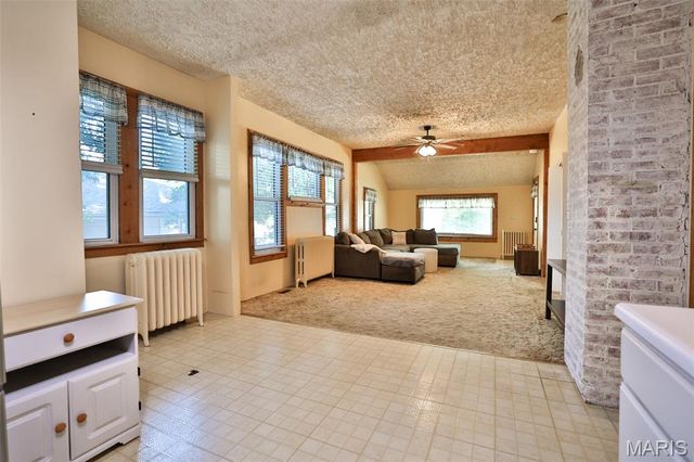 8 Abner Place, Edwardsville, IL 62025