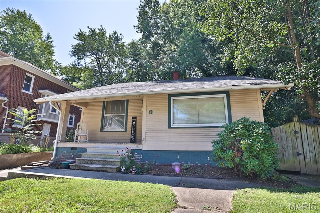 8 Abner Place, Edwardsville, IL 62025