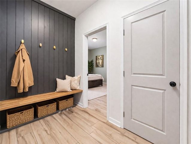 160 Crest Brooke Drive, Holly Springs, GA 30115