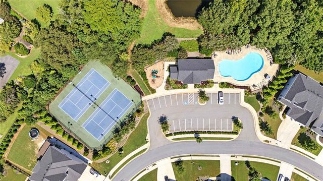 160 Crest Brooke Drive, Holly Springs, GA 30115