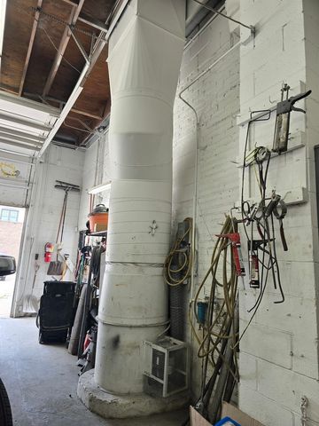 4943 W Fullerton Avenue, Chicago, IL 60639
