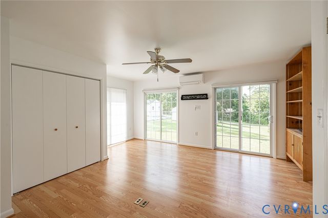 708 James Ave, Colonial Heights, VA 23834