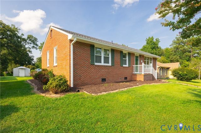 708 James Ave, Colonial Heights, VA 23834