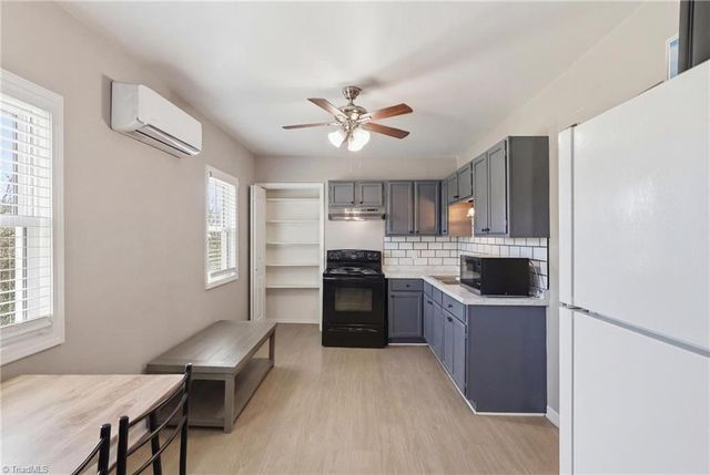 101 Bitting Avenue, Mount Airy, NC 27030