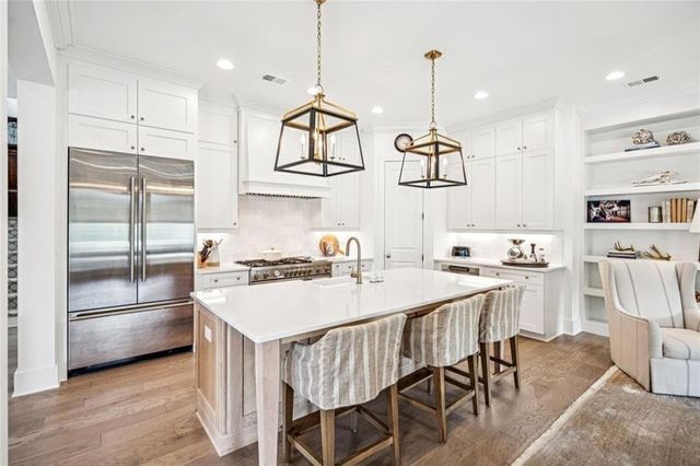 1057 Crossroads Trail, Milton, GA 30004