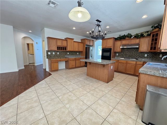 3055 Costa Miole Drive, Las Vegas, NV 89141