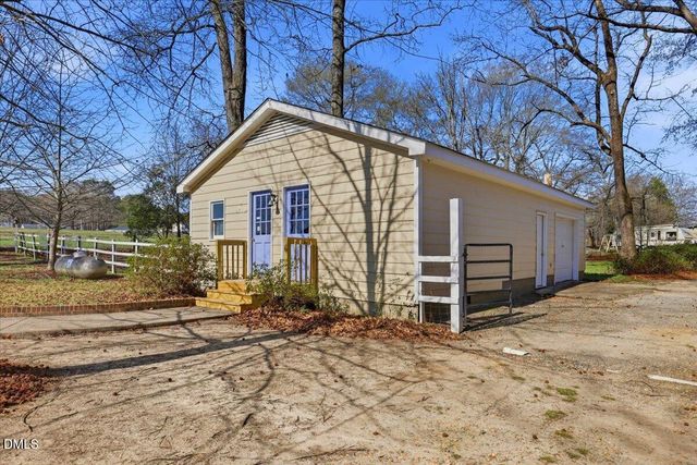 6449 Red Hill Church Road, Benson, NC 27504