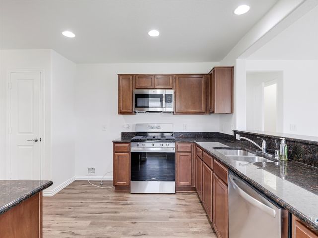 7542 Birmingham Forest Drive, Frisco, TX 75036