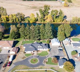 4500 Leonard Road, Grants Pass, OR 97527