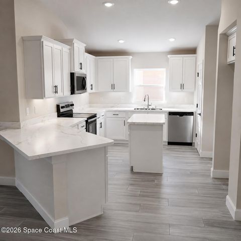 1228 Soleway Avenue NW, Palm Bay, FL 32907