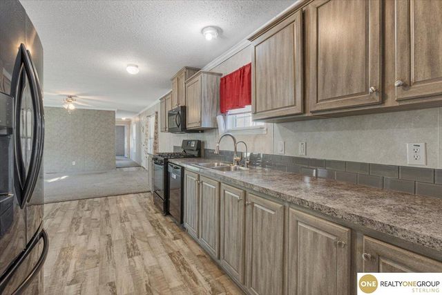 12465 Ann Drive, Blair, NE 68008