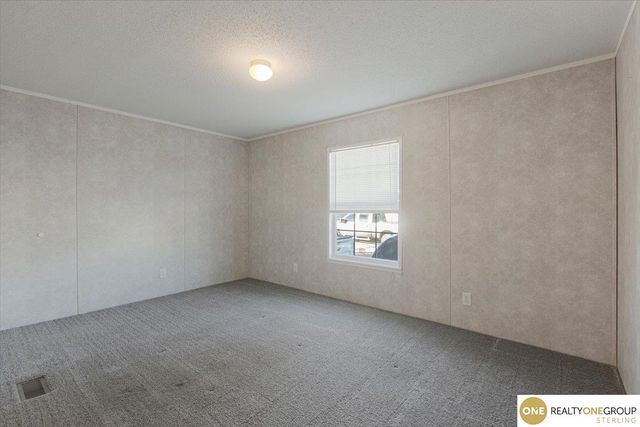 12465 Ann Drive, Blair, NE 68008