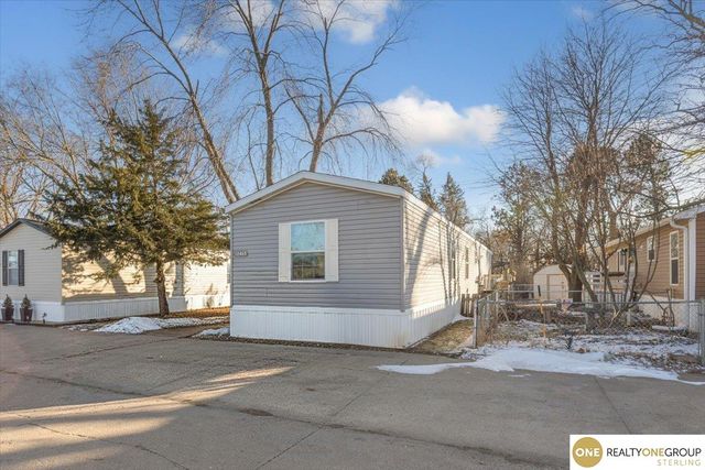 12465 Ann Drive, Blair, NE 68008