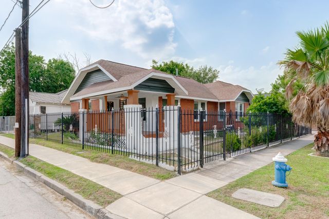 1115 Morris Street, Houston, TX 77009