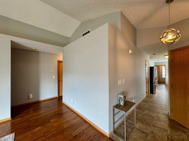 250 Hartford Court, Hamilton Twp, OH 45039