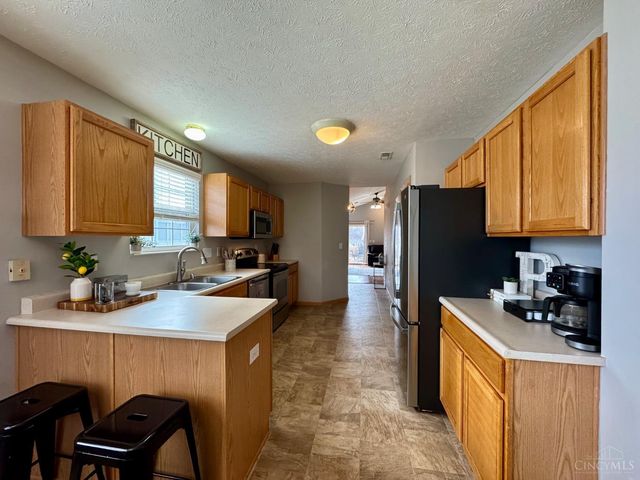 250 Hartford Court, Hamilton Twp, OH 45039