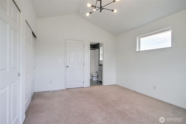 3910 S Holly Street, Seattle, WA 98118