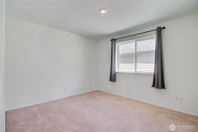 3910 S Holly Street, Seattle, WA 98118