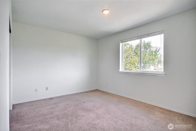 3910 S Holly Street, Seattle, WA 98118