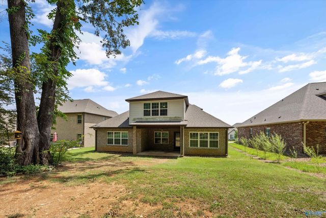 2124 Big Leaf Drive, Huntsville, AL 35803