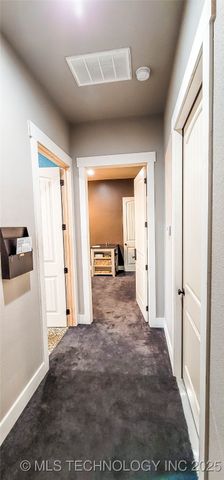1228 W Gentry Avenue, Checotah, OK 74426