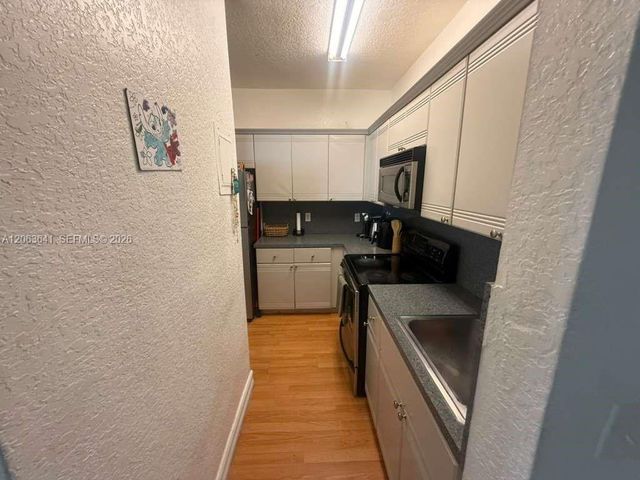 820 Euclid Ave 206, Miami Beach, FL 33139