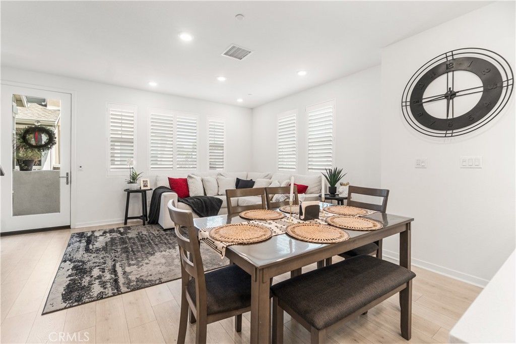Image 10 of property listing at 16434 Whittier #6 Boulevard, Whittier, CA 90603