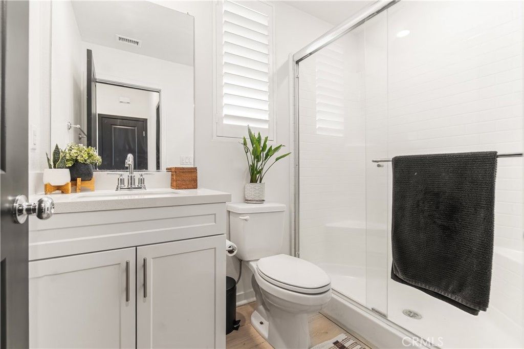 Image 16 of property listing at 16434 Whittier #6 Boulevard, Whittier, CA 90603