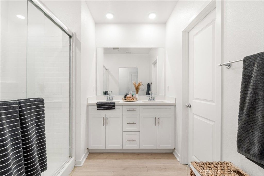 Image 20 of property listing at 16434 Whittier #6 Boulevard, Whittier, CA 90603