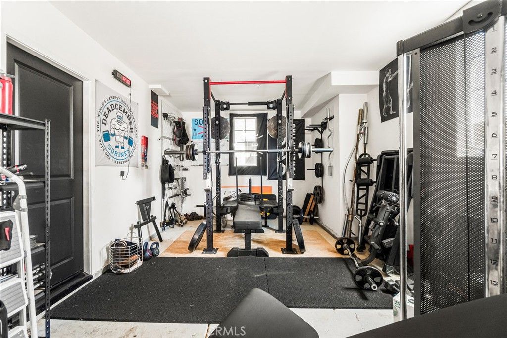 Image 33 of property listing at 16434 Whittier #6 Boulevard, Whittier, CA 90603