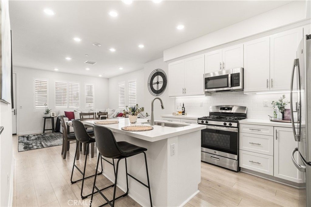 Image 6 of property listing at 16434 Whittier #6 Boulevard, Whittier, CA 90603