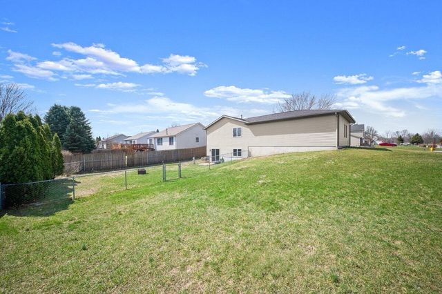 3862 Bent Pine Drive, Holland, MI 49424