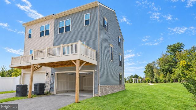 9747 TALL OAKS RD, Montgomery Village, MD 20886