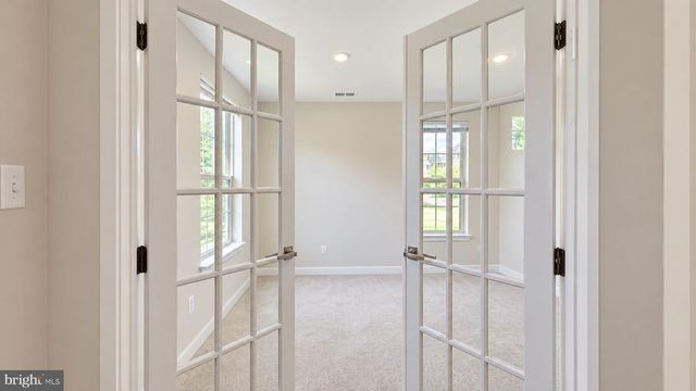 9747 TALL OAKS RD, Montgomery Village, MD 20886