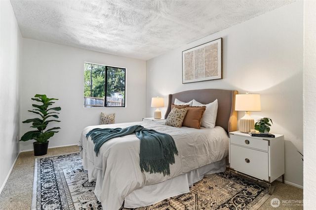 12611 NE 145th Place #H81, Kirkland, WA 98034