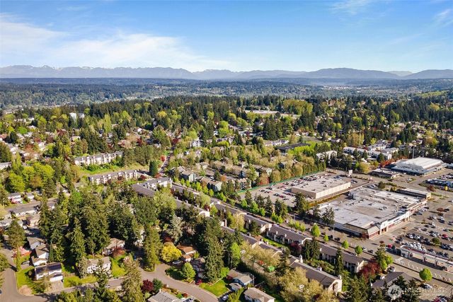 12611 NE 145th Place #H81, Kirkland, WA 98034