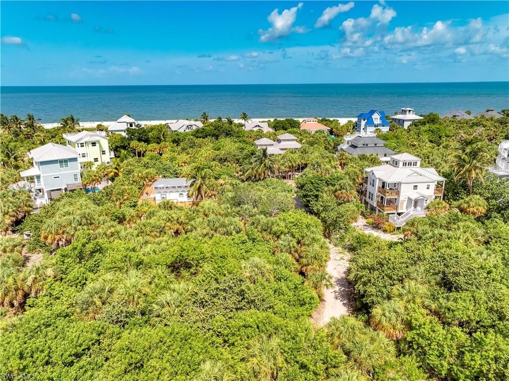 552 Coral CIR, Upper Captiva, FL 33924 — photo 3
