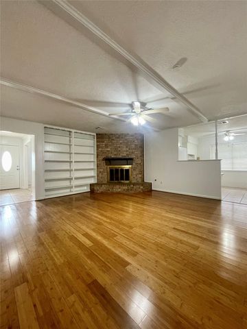 12011 Chessington Drive, Houston, TX 77031