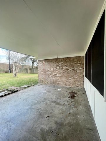 12011 Chessington Drive, Houston, TX 77031